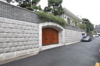 전두환 미납 추징금 환수 사실상 종지부…법원, 연희동 자택 소유권 이전 소송 각하