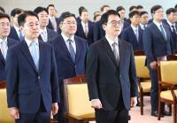 오세훈·문재인에 검날 겨눴는데…헌재 탄핵 선고 이후 '정치인 수사' 향방은?