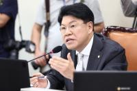 늦은 밤 유서 한 장 남긴 채…'장제원 사망' 급박하게 돌아갔던 그날