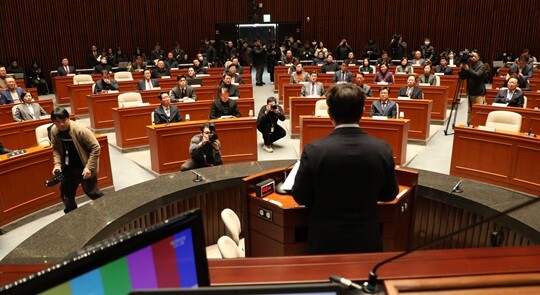 1월 15일 국회에서 국민의힘 의원총회가 열리고 있다. 사진=박은숙 기자