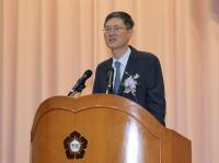 문형배, “이 또한 지나가리라” 마음…“윤석열 탄핵 만장일치 결정, 4개월간 설득으로 이뤄낸 결과”