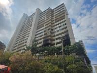 "20년 살면서 처음" 봉천동 아파트 화재로 1명 사망·11명 부상