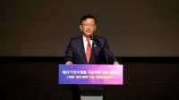 [단독] ‘윤석열 친구’ 석동현, 민주평통 사무처장 시절 석연찮은 해외 출장