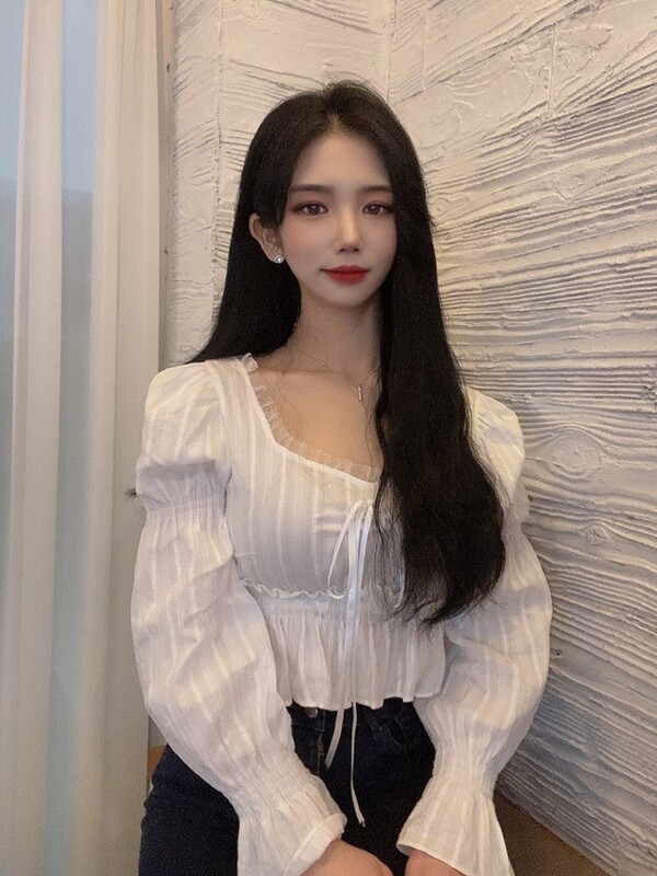 수지는 인식 변화를 위해  직업을 물어보면 숨기지 않고 당당히 말하고 다니는 편이라고 밝혔다. 사진=MIB 제공
