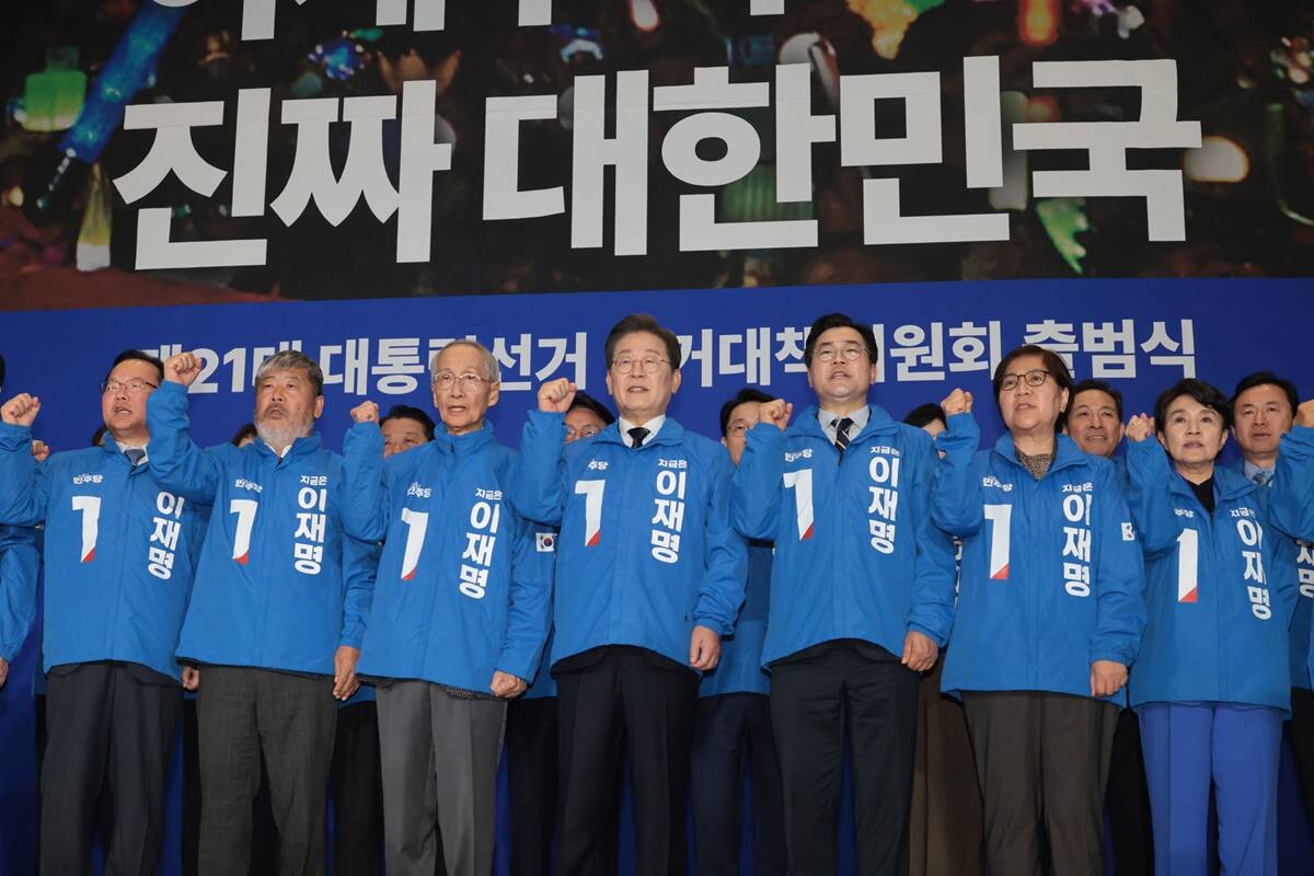 30일 더불어민주당 제21대 대통령선거 '진짜 대한민국' 선거대책위원회 출범식이 열렸다. 사진=박은숙 기자
