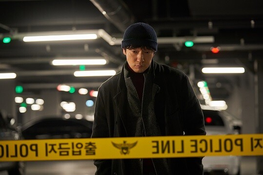 이번 작품에서 처음으로 호흡을 맞춘 상대역 김다미에 대해 손석구는 "자신에게 확신이 있는 멋진 배우"라며 칭찬을 아끼지 않았다. 사진=디즈니+ '나인 퍼즐' 스틸컷
