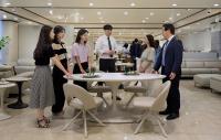 에몬스, 2025 F/W 디자인 트렌드 발표: '프리미엄 웰니스'로 휴식의 가치 높이다