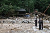 가평 캠핑장 덮친 산사태로 일가족 4명 피해…40대 가장 사망·2명 실종