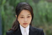 김건희, 특검 출석 "저같이 아무것도 아닌 사람이…" 