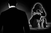 "이어폰 찾으려고"…아내 친구 성추행한 남성 징역 8개월 선고 