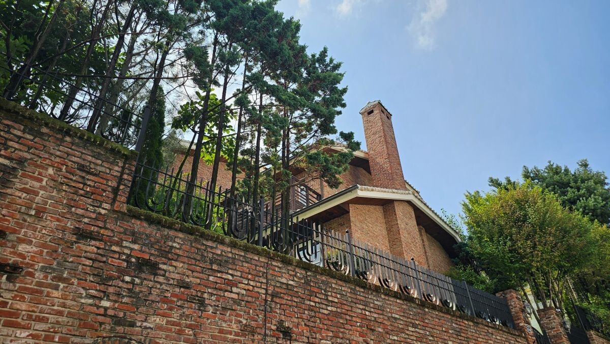 서울시 성북구 성북동에 있는 허정윤 씨 보유 주택. 사진=박찬웅 기자