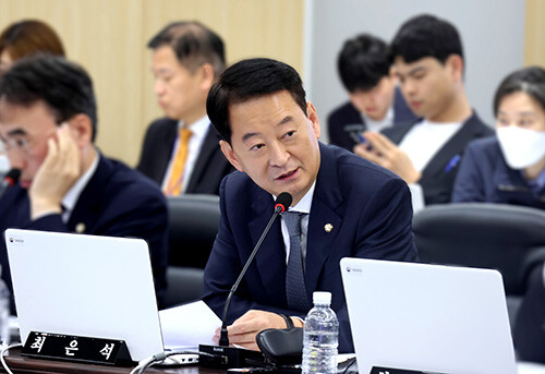 최은석 의원