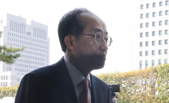 12·3 비상계엄 당시 국회의 계엄해제 의결을 방해한 의혹을 받는 추경호 국민의힘 의원이 10월 30일 내란 특검 사무실에 피의자 신분으로 출석하고 있다. 사진=박정훈 기자