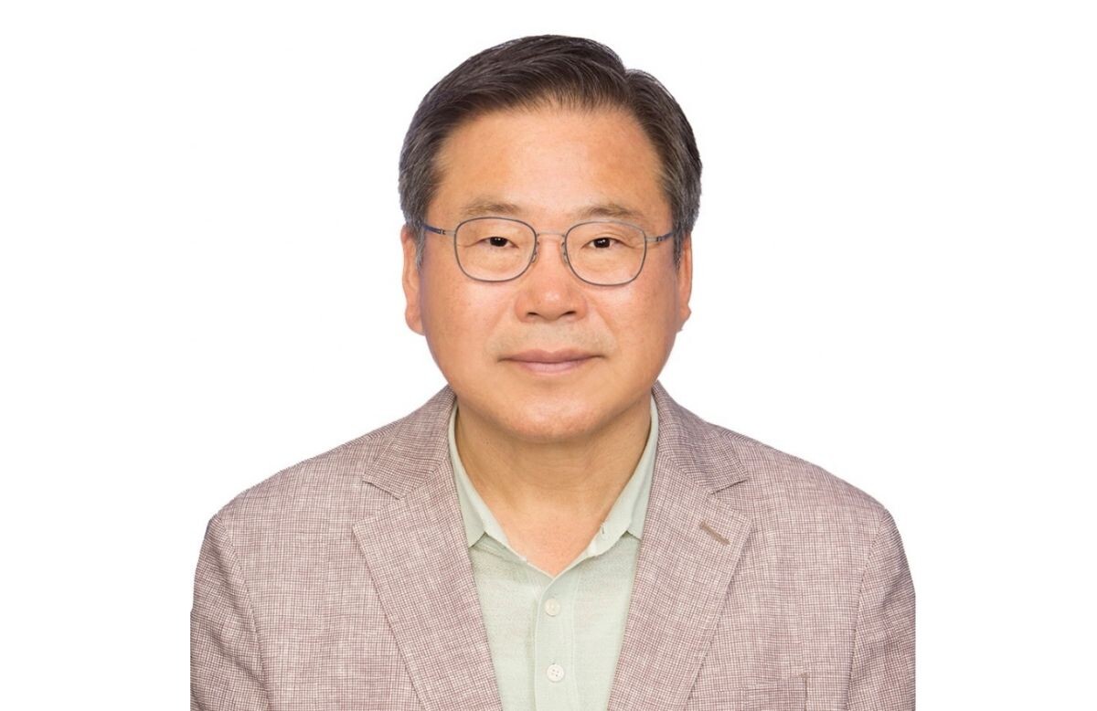 강석 전 세종텔레콩 부회장. 사진=강석 후보 제공