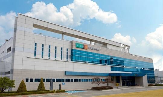 충북 청주 현대바이오랜드 오송공장 전경. 사진=현대바이오랜드 홈페이지 캡처