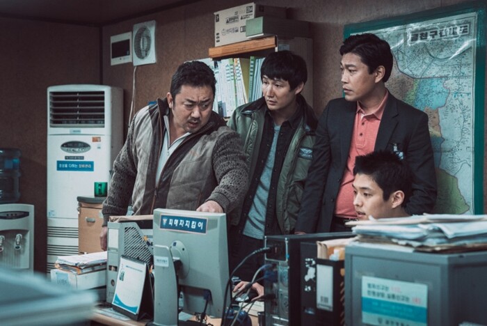 ‘범죄도시’ 시리즈 마석도 형사의 실제 모델로 알려진 현직 경찰인 A 경위가 음주운전으로 적발돼 직위해제 됐다. 사진=영화 ‘범죄도시 1’ 홍보 스틸컷