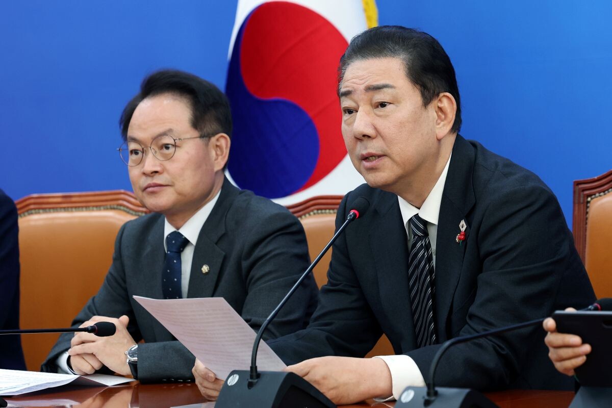 김병기 원내대표가 4일 서울 여의도 국회에서 열린 정책조정회의에서 발언하고 있다. 사진=연합뉴스