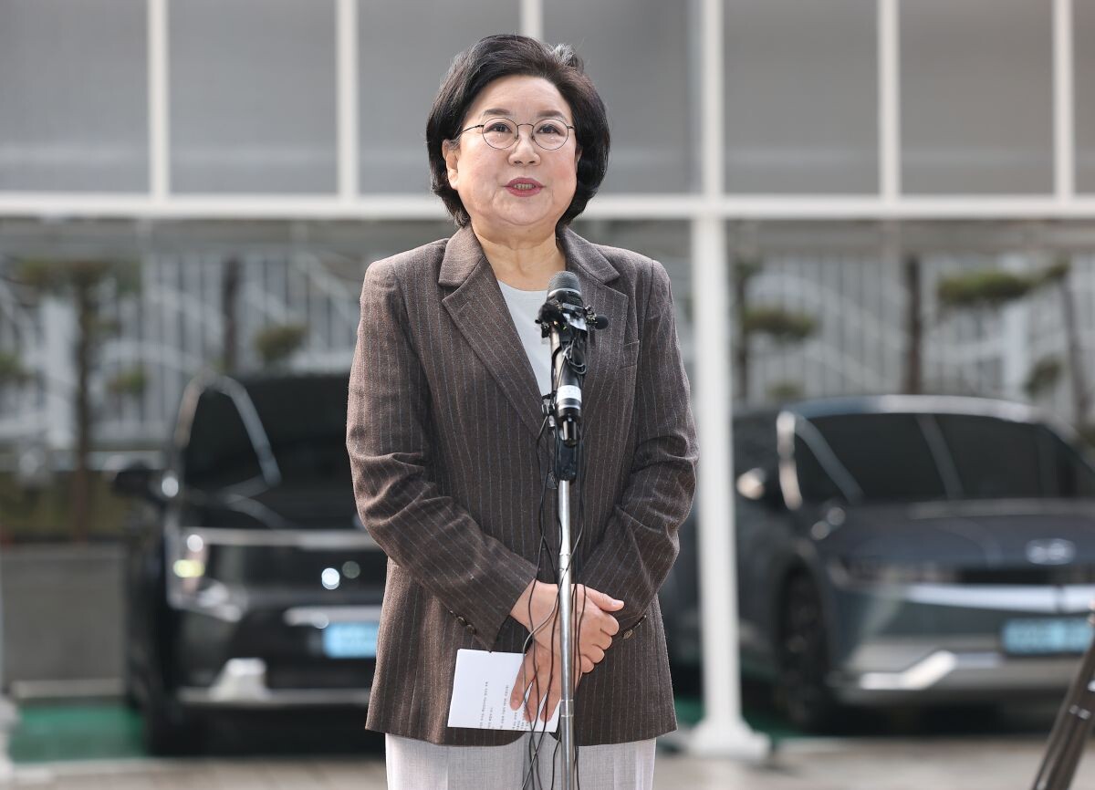 이혜훈 기획예산처 장관 후보자가 29일 서울 중구 예금보험공사에 마련된 인사청문회 준비 사무실로 출근하며 소감을 말하고 있다. 사진=연합뉴스