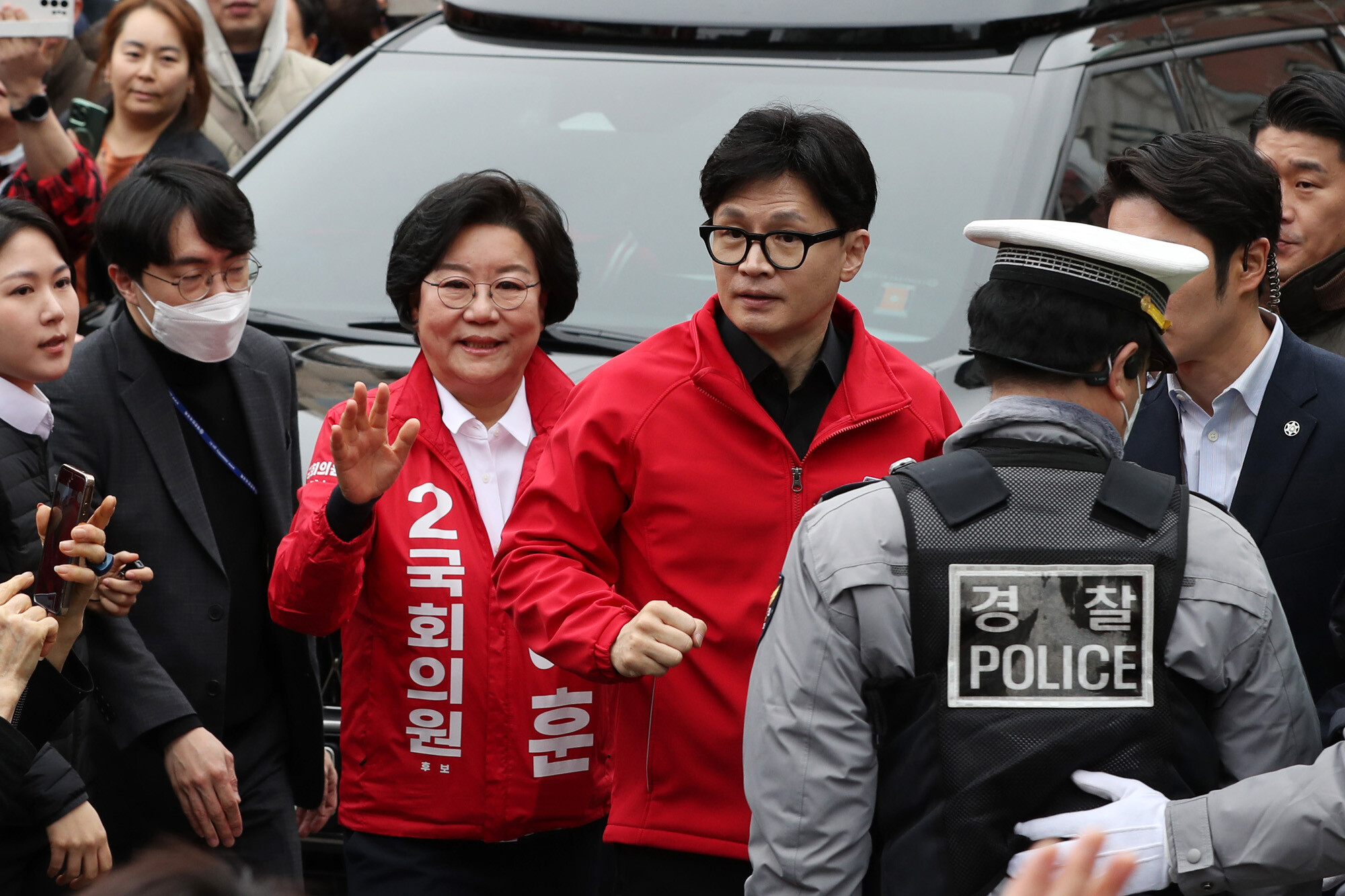 2024년 3월 총선 유세 당시 함께 이동하는 이혜훈 기획예산처 장관 후보자와 한동훈 전 국민의힘 대표. 사진=임준선 기자