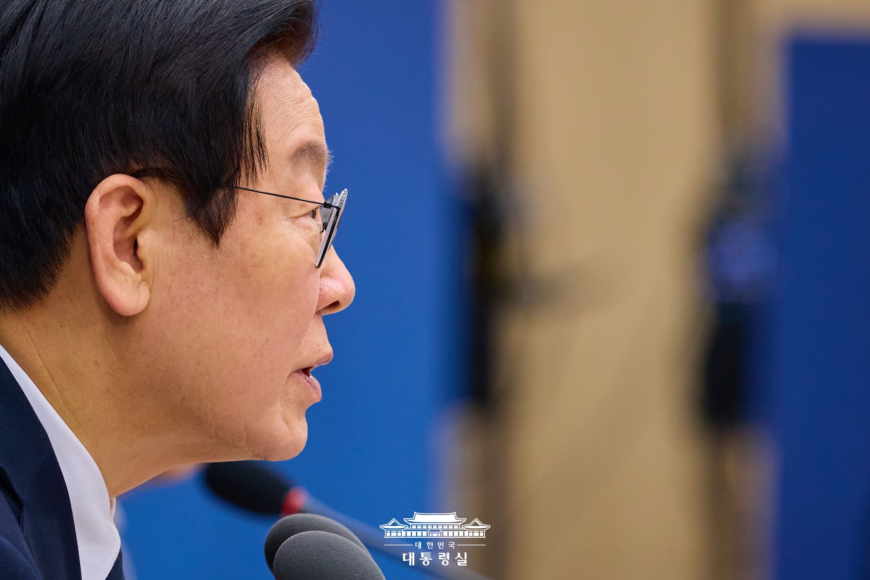 12월 30일 이재명 대통령은 청와대에서 열린 국무회의에서 “파란색을 좋아하는 사람이 권한을 가진다고, 빨간색이 공동체 자격을 상실하지 않는다”고 강조했다. 사진=대통령실 제공