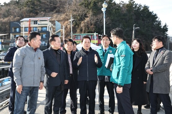 현장방문 모습. 사진=경남도 제공