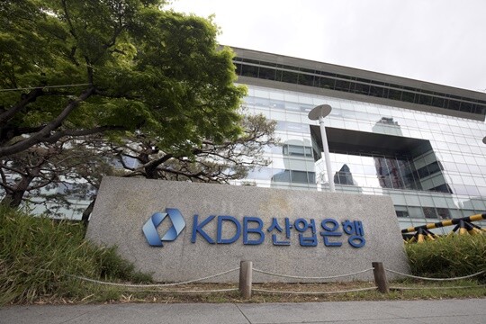산업은행은 홈플러스 채권자가 아니다. 산업은행이 채권 관계가 없는 기업에 DIP 금융 지원을 해준 사례도 없었던 것으로 파악된다. 서울 여의도 산은 본사. 사진=이종현 기자