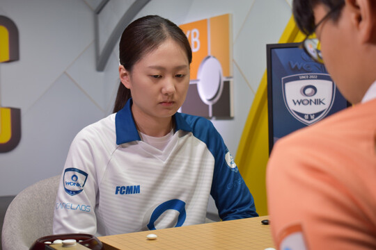 유일한 여자바둑리거 원익의 4지명 김은지는 8승 3패로 제몫 이상을 해냈다. 사진=한국기원 제공