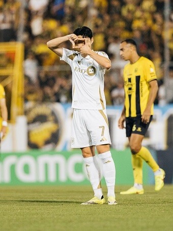 손흥민이 2026년 첫 공식전에서 1골 3도움을 기록해 시즌 전망을 밝게 했다. 사진=LA FC 페이스북