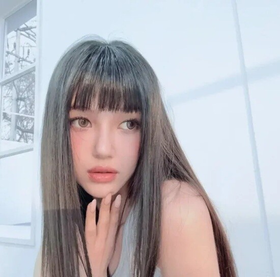 걸그룹 뉴진스(NewJeans)의 전 멤버 다니엘과 소속사 어도어(ADOR) 간 430억 원대 손해배상 소송이 변론준비기일을 거치며 쟁점 구도를 드러냈다. 사진=다니엘 인스타그램 캡처