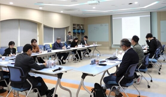 제1회 AI 혁신자문위원회 회의 진행 장면. 사진=국립부산과학관 제공