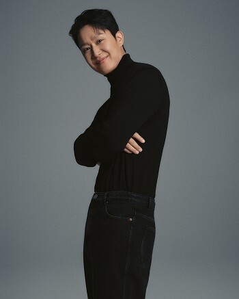 감독으로서 정우는 배우 캐스팅에 있어서 무엇보다 캐릭터와 얼마나 부합하는지를 제일 중요하게 봤다고 설명했다. 사진=BH엔터테인먼트 제공