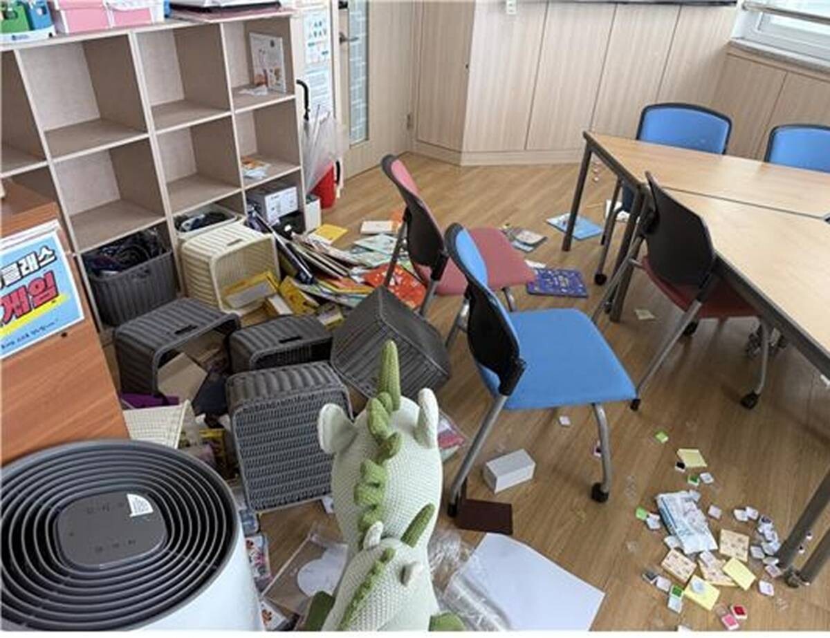 제주의 한 초등학교 위(Wee)클래스에서 발생한 교사 폭행 현장 사진. 사진=제주교사노동조합 제공
