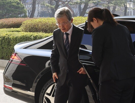 조희대 대법원장. 노태악 전 대법관 후임을 제청을 150일 넘게 미루면서 더불어민주당 등 여권의 맹공에 놓였다. 사진=박정훈 기자