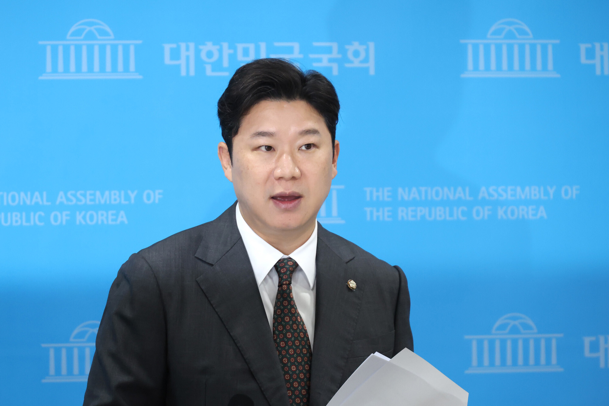 진종오 국민의힘 의원(사진)은 10월 2일 소셜미디어를 통해 “친윤, 반윤을 따지기 전에 국민을 봤어야 한다”면서 “충성도를 따질 시간에 자질과 능력을 검증했어야 한다”고 했다. 사진=박은숙 기자