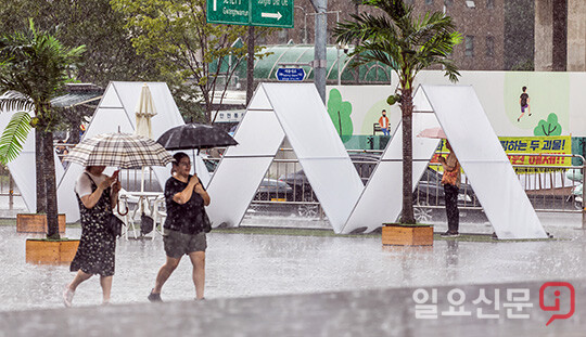 서울 전역 올여름 첫 폭염경보