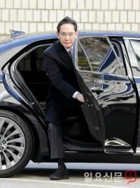 항소심 선고에 출석한 이재용 회장