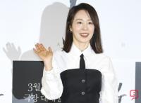 문정희, 승부의 홍일점