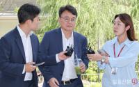 박성근 전 비서실장, 특검 출석
