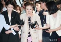 김건희 특검에 걸어들어 오는 한학자 통일교 총재