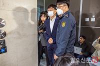 임성근 전 사단장 '취재진 질문에 묵묵부답'