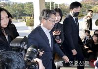 노만석 직무대행 '묵묵부답'